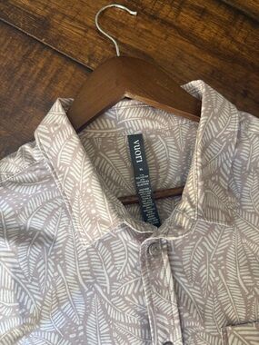 Vuori Button-Up Shirt Leaf Print